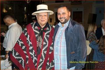  Valsequillo improvisa el verso (Foto Ildefonso Rodríguez)